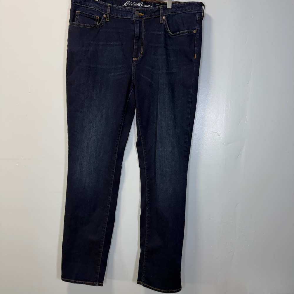 Eddie Bauer Womens 16 Slightly Curvy Straight Leg Jeans Dark Wash Denim Blue